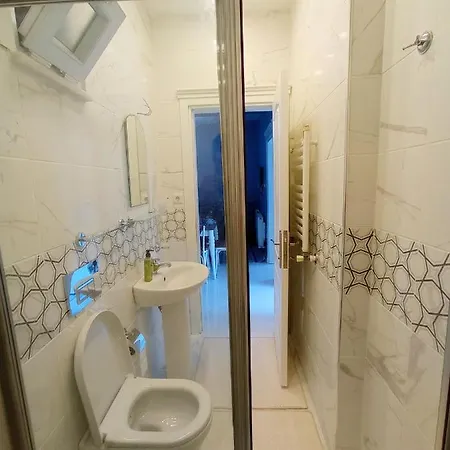 Cute In Historical Area 3b اسطنبول